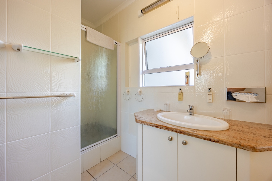 5 Bedroom Property for Sale in Milnerton Central Western Cape